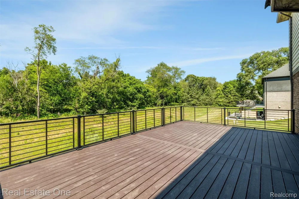2983 28 Mile Road Washington Township, MI 48094