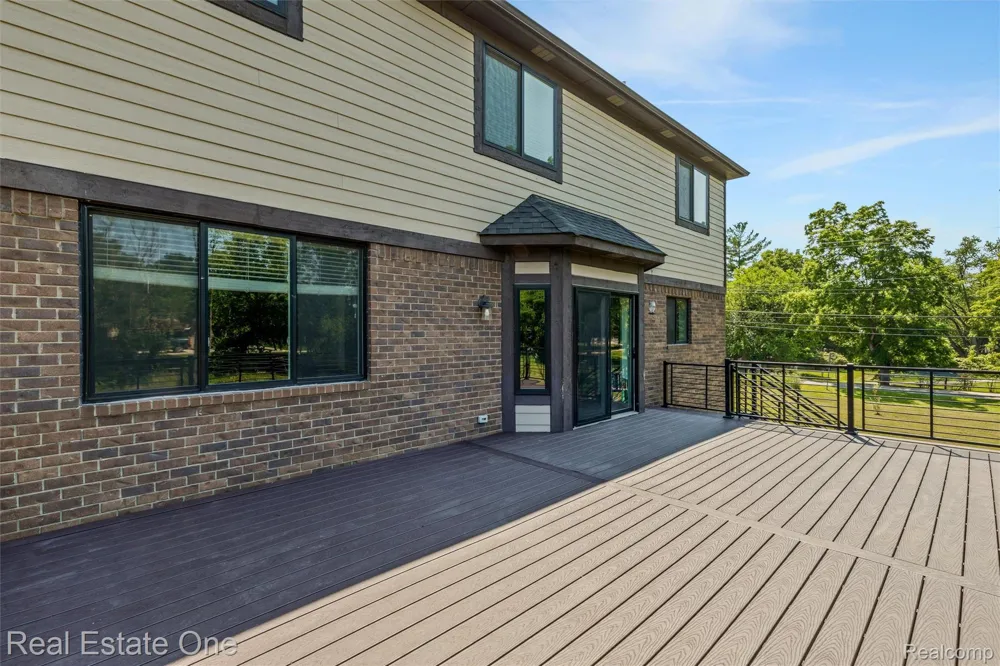 2983 28 Mile Road Washington Township, MI 48094