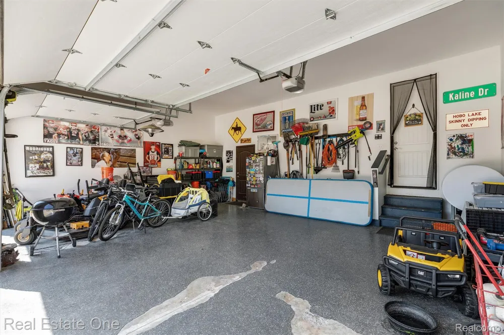2983 28 Mile Road Washington Township, MI 48094