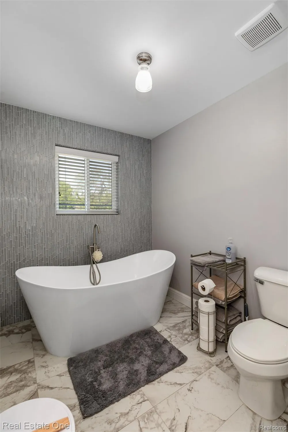 2983 28 Mile Road Washington Township, MI 48094