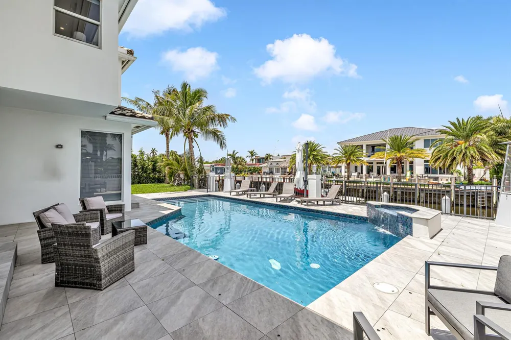 4921 NE 28TH AVENUE Lighthouse Point, FL 33064