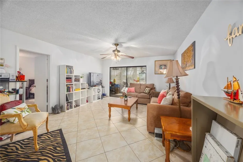 3990 NW 42nd Avenue #311 Lauderdale Lakes, FL 33319
