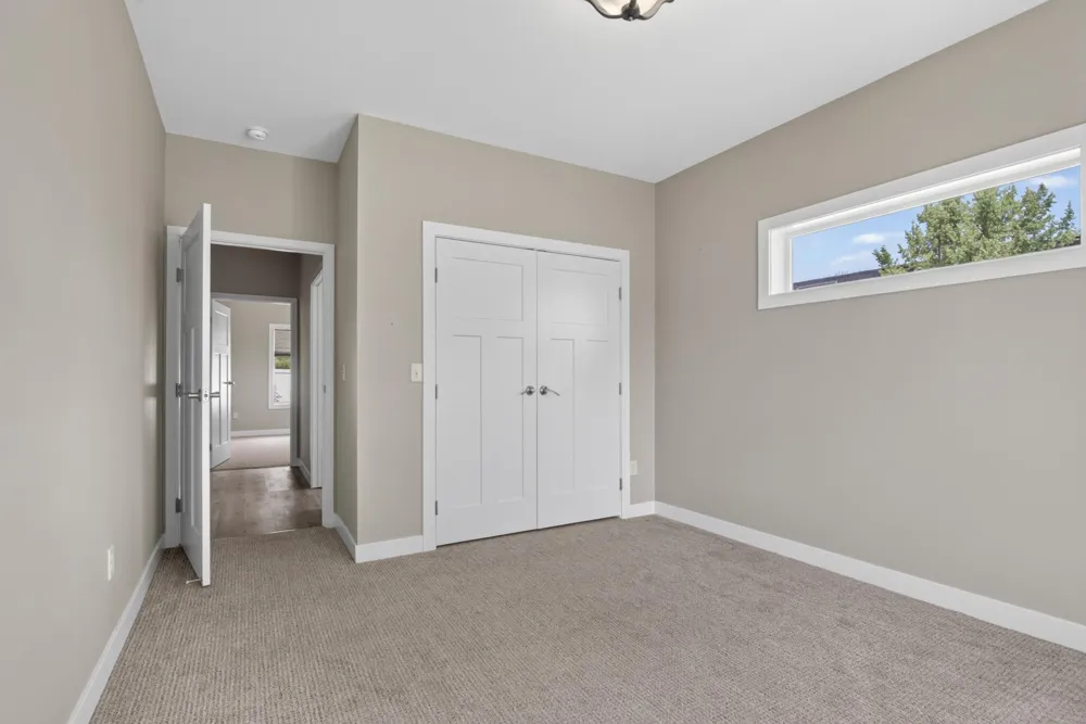 523 Legacy Lane Valley City, ND 58072