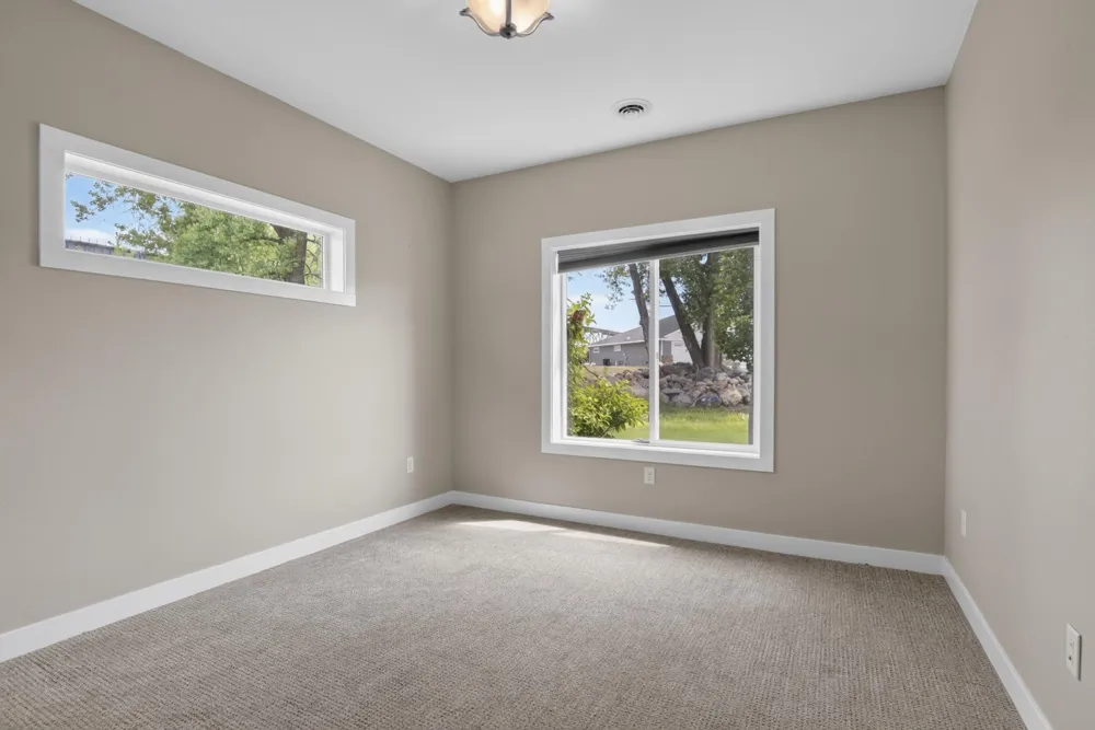 523 Legacy Lane Valley City, ND 58072