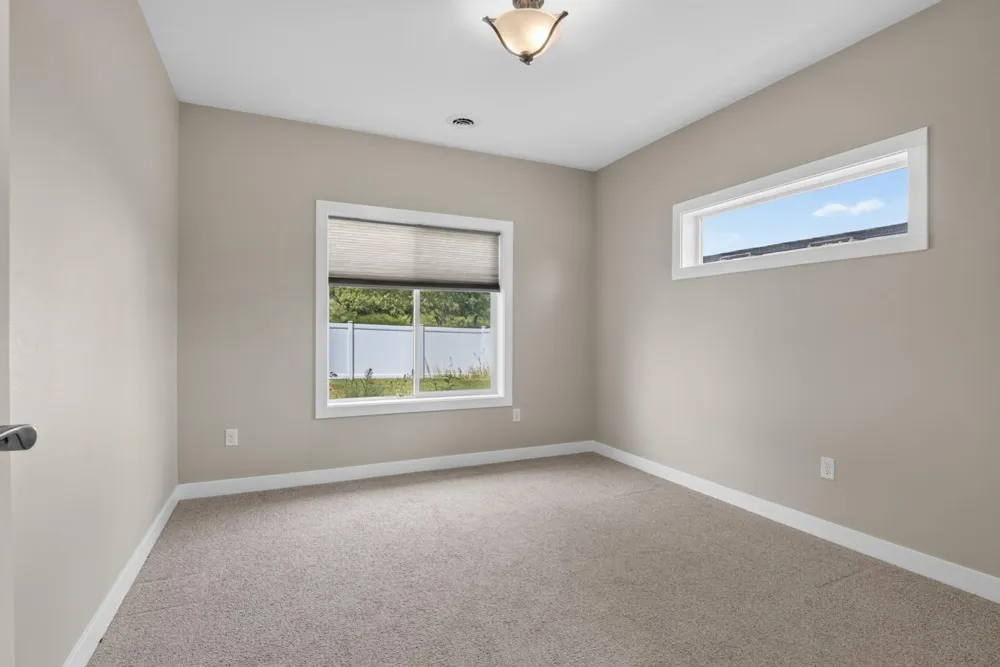 523 Legacy Lane Valley City, ND 58072