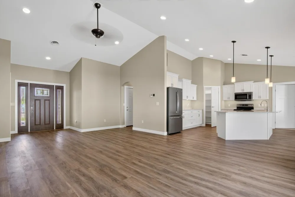523 Legacy Lane Valley City, ND 58072
