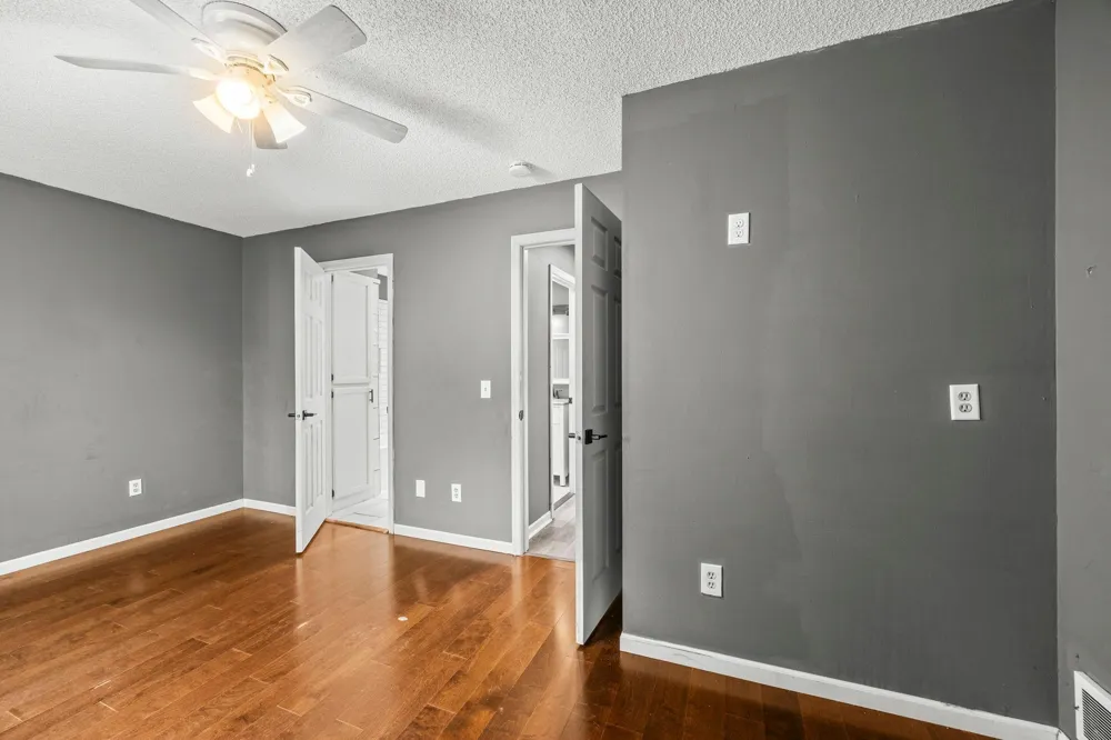 707 69th Avenue Brooklyn Center, MN 55430