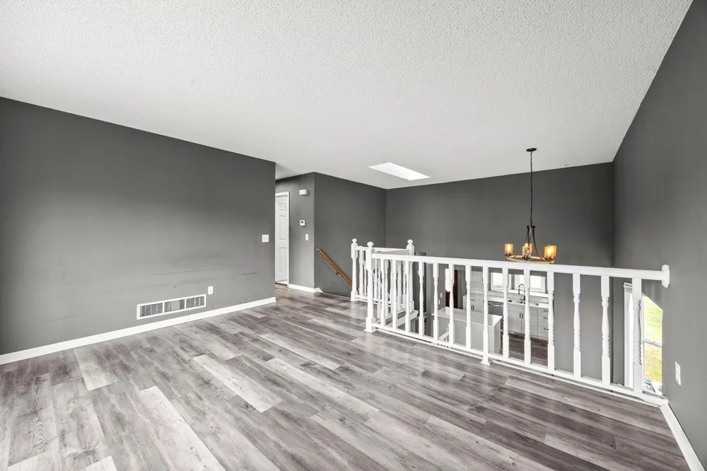 707 69th Avenue Brooklyn Center, MN 55430