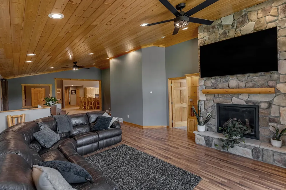 28877 Todd Line Road Staples, MN 56479