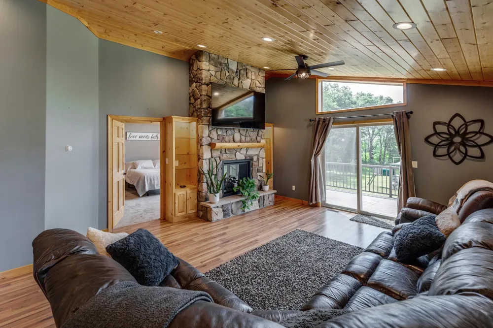 28877 Todd Line Road Staples, MN 56479