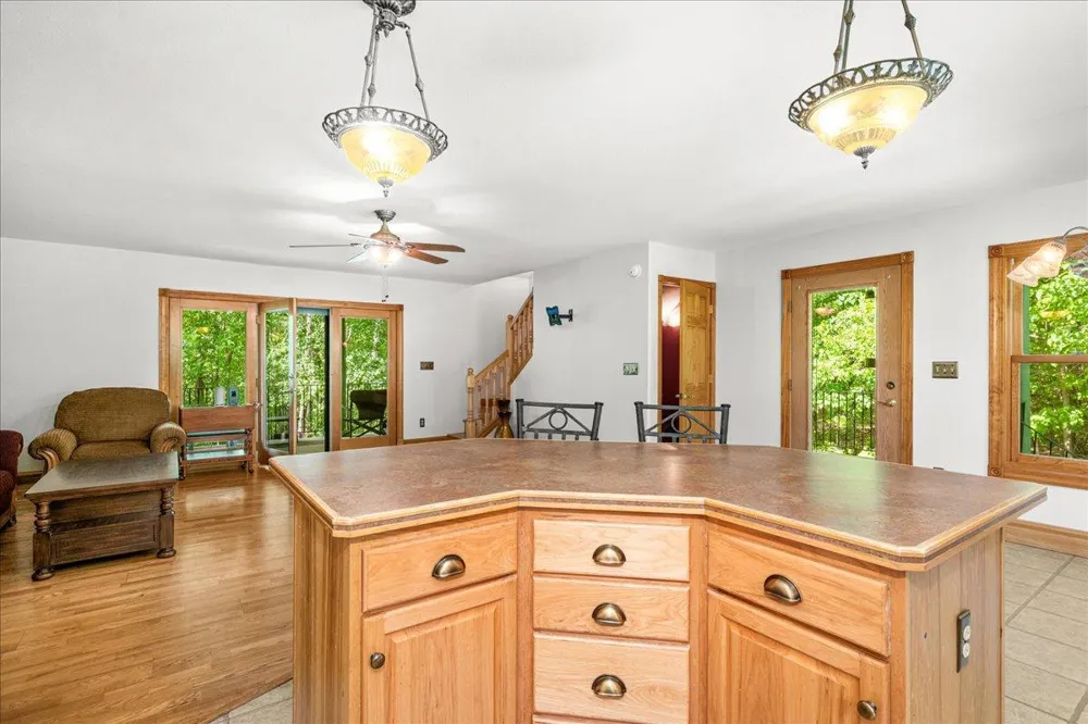3799 S Lake Road Moose Lake, MN 55767