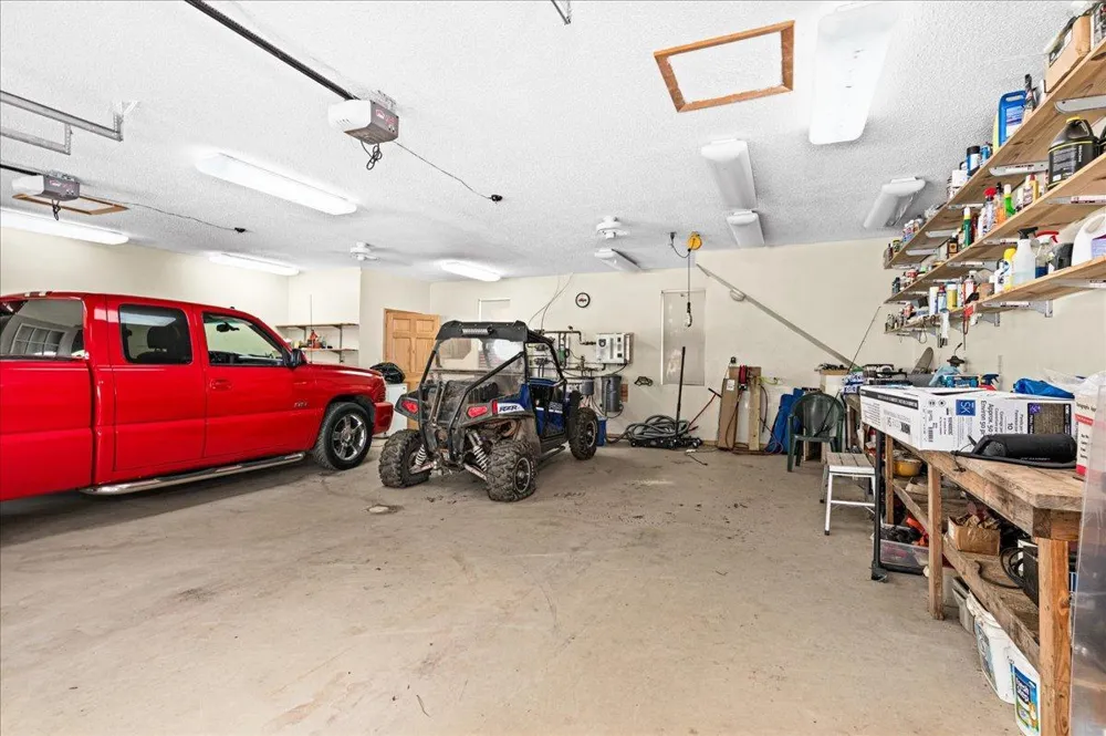 3799 S Lake Road Moose Lake, MN 55767