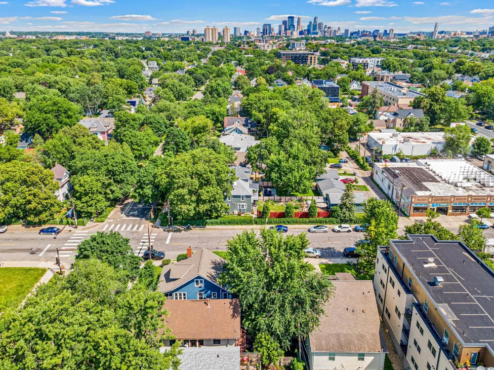 3803 Blaisdell Avenue Minneapolis, MN 55409
