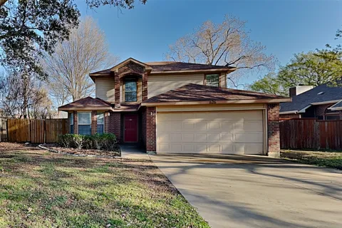 626 Dove Creek Circle
