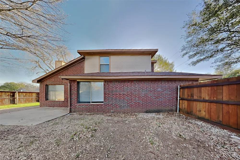 626 Dove Creek Circle Grapevine, TX 76051
