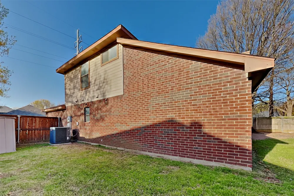 626 Dove Creek Circle Grapevine, TX 76051