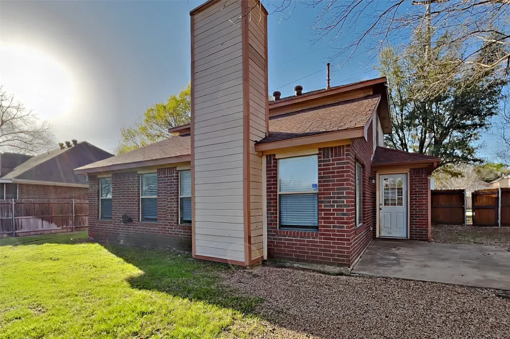 626 Dove Creek Circle Grapevine, TX 76051