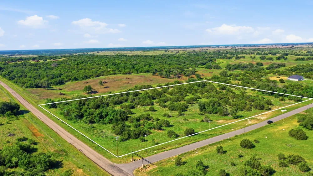 100 Gilmore Court Lipan, TX 76462