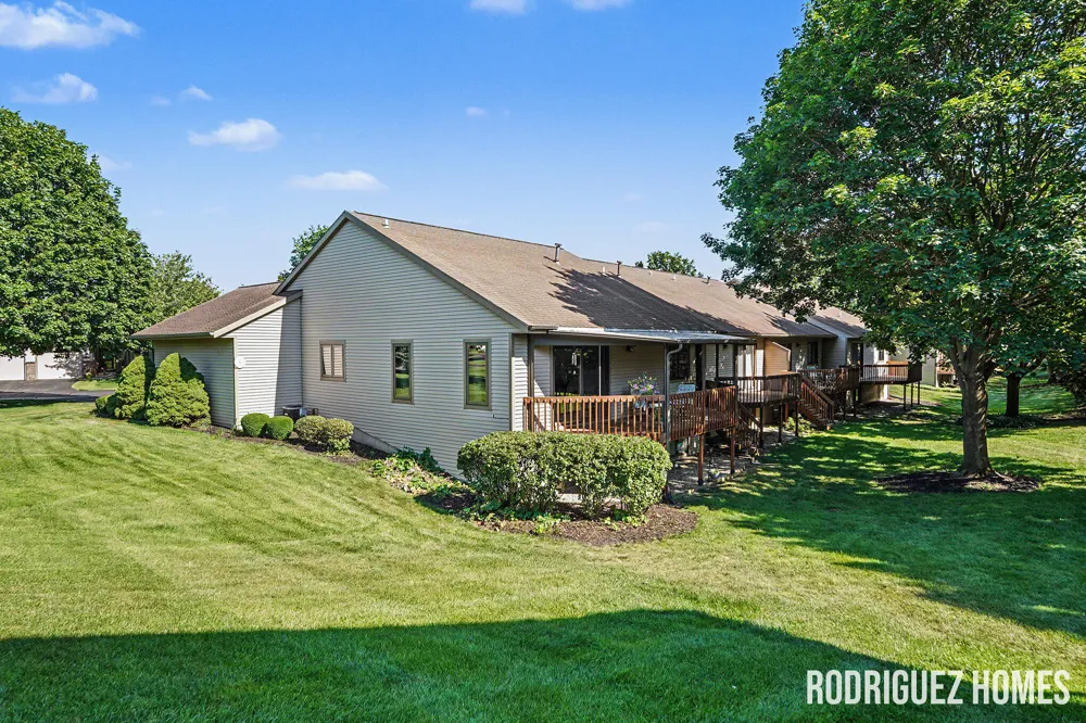 1731 Lakeview Drive Zeeland Charter Township, MI 49464