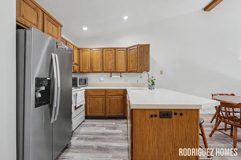 1731 Lakeview Drive Zeeland Charter Township, MI 49464