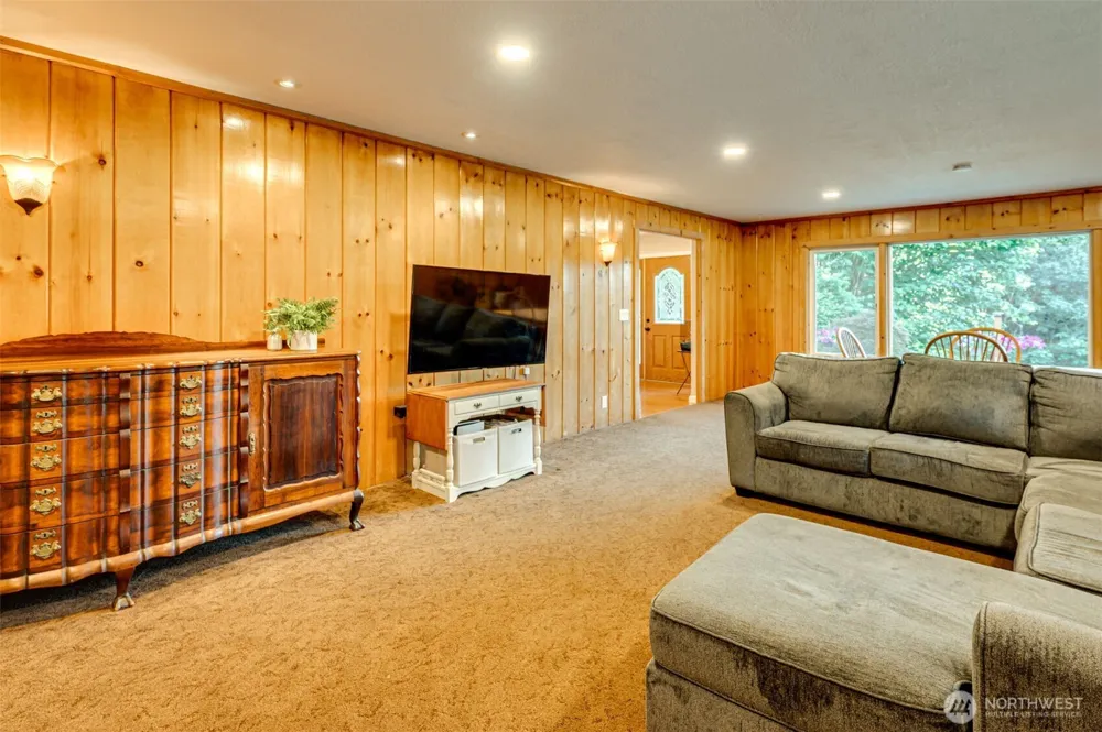 407 Dubois Road Ariel, WA 98603