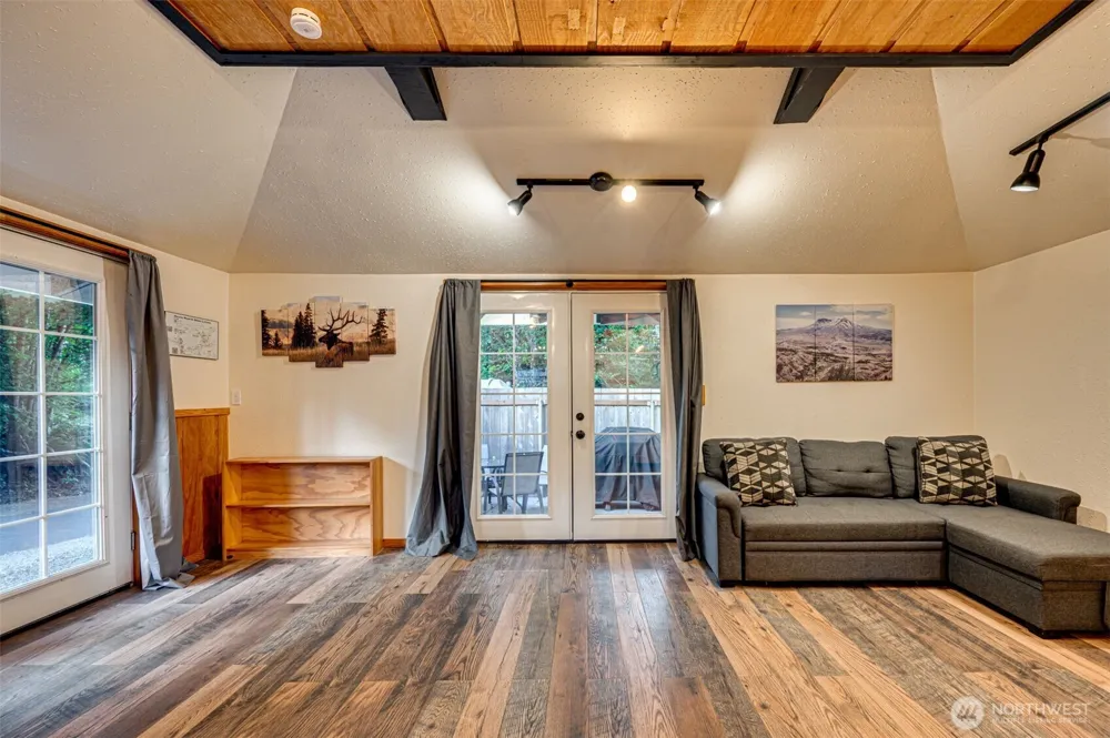 407 Dubois Road Ariel, WA 98603