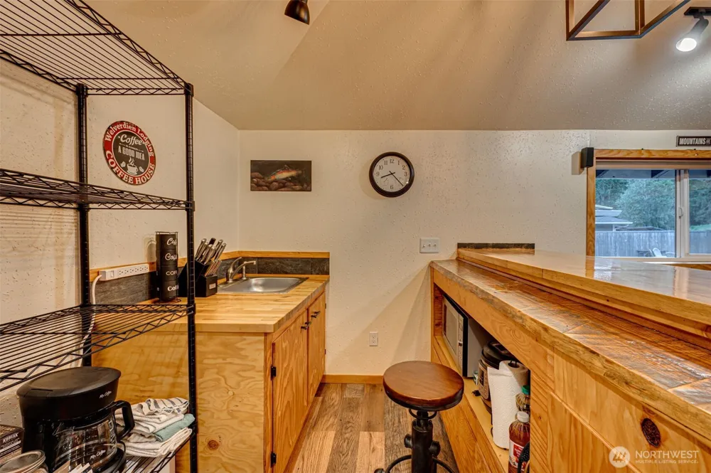 407 Dubois Road Ariel, WA 98603