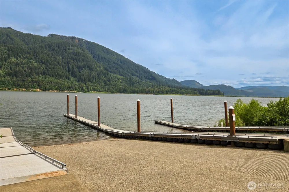407 Dubois Road Ariel, WA 98603