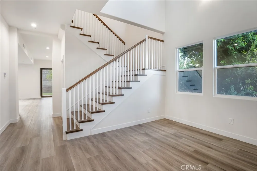 673 Castlehill Walnut, CA 91789