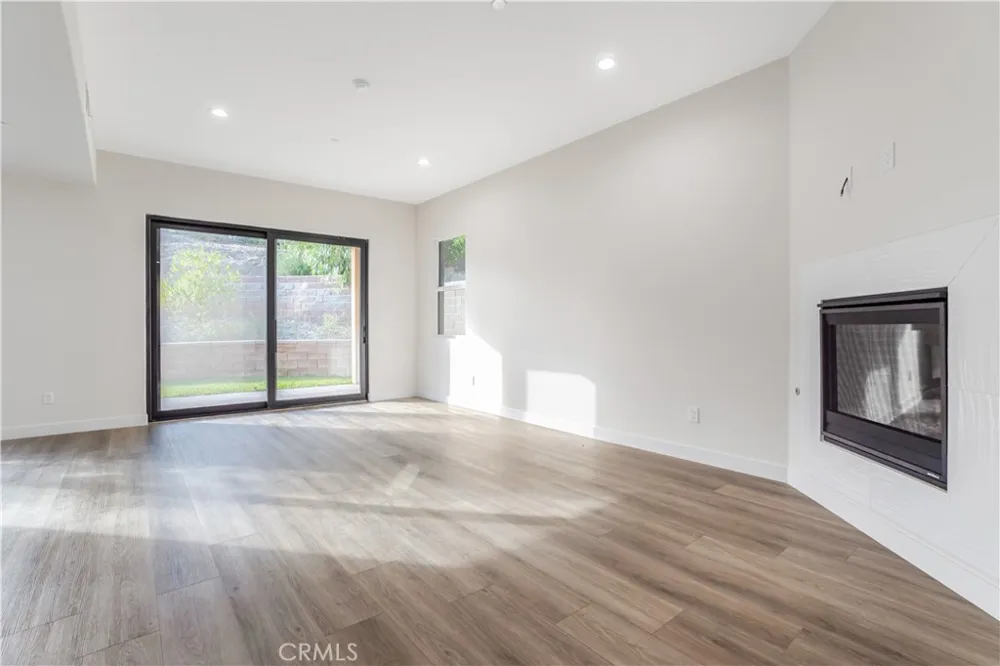 673 Castlehill Walnut, CA 91789