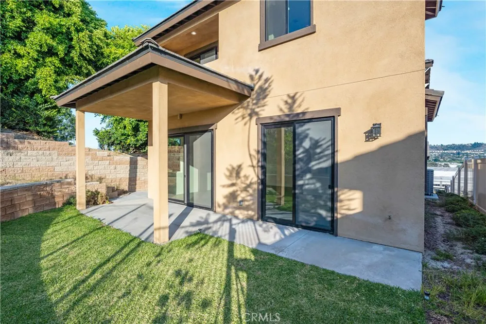 673 Castlehill Walnut, CA 91789