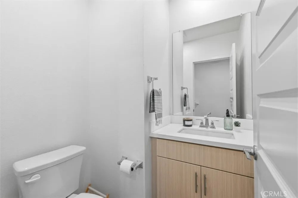 7655 Calvin Lane Gardena, CA 90248