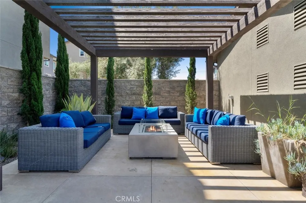 7655 Calvin Lane Gardena, CA 90248