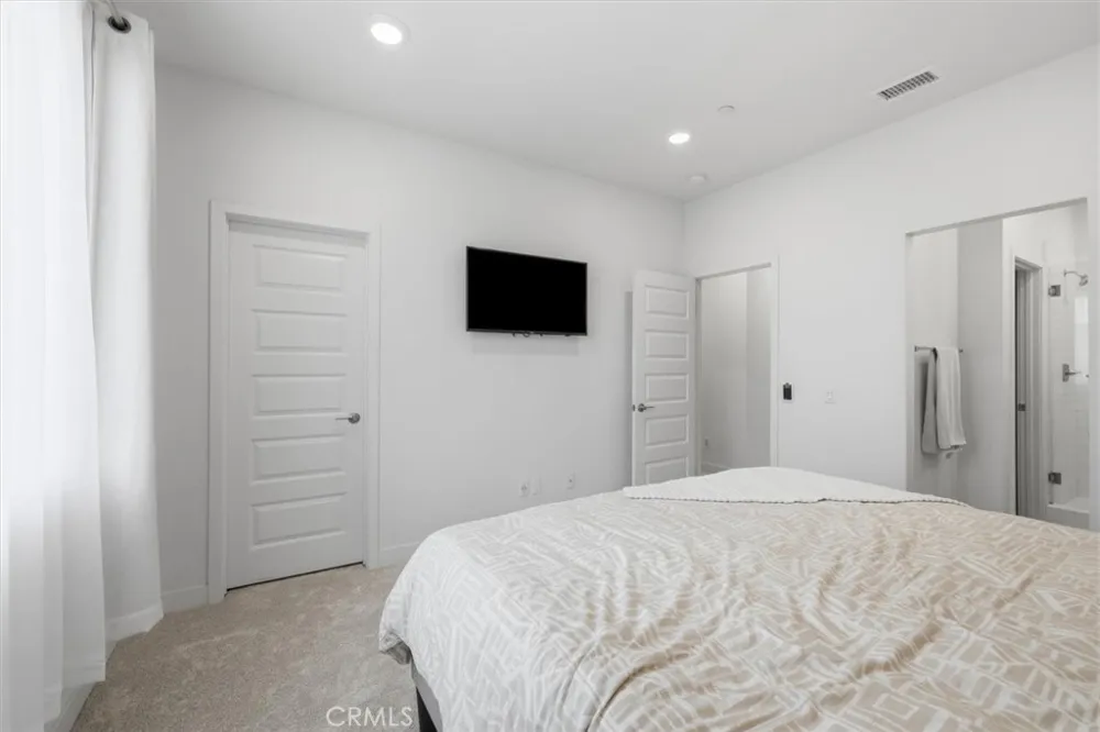 7655 Calvin Lane Gardena, CA 90248