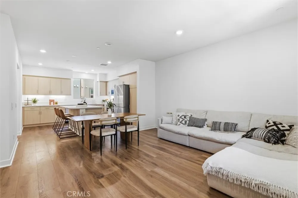 7655 Calvin Lane Gardena, CA 90248