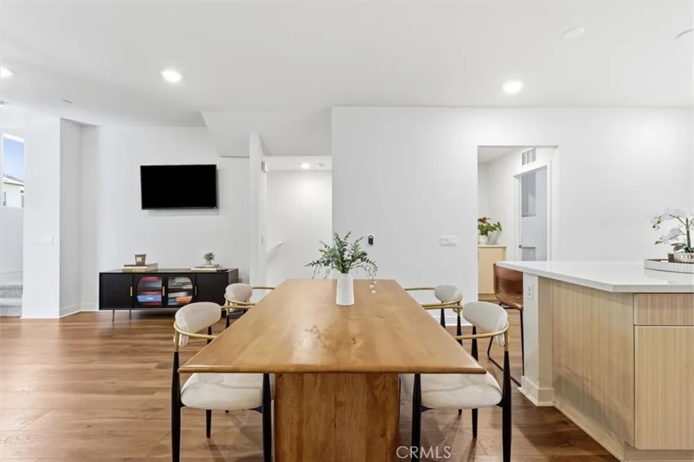 7655 Calvin Lane Gardena, CA 90248