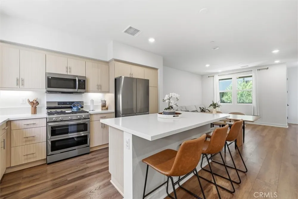 7655 Calvin Lane Gardena, CA 90248