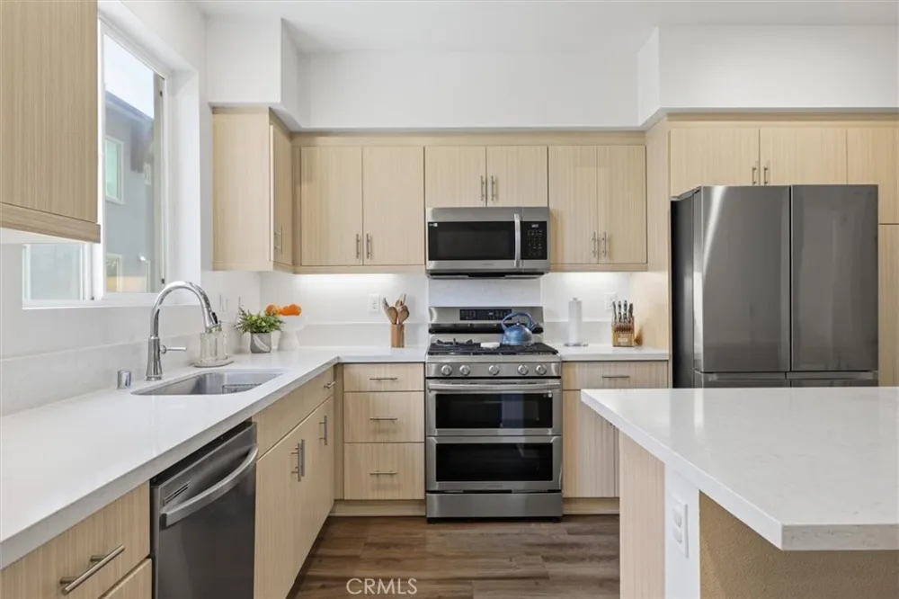 7655 Calvin Lane Gardena, CA 90248