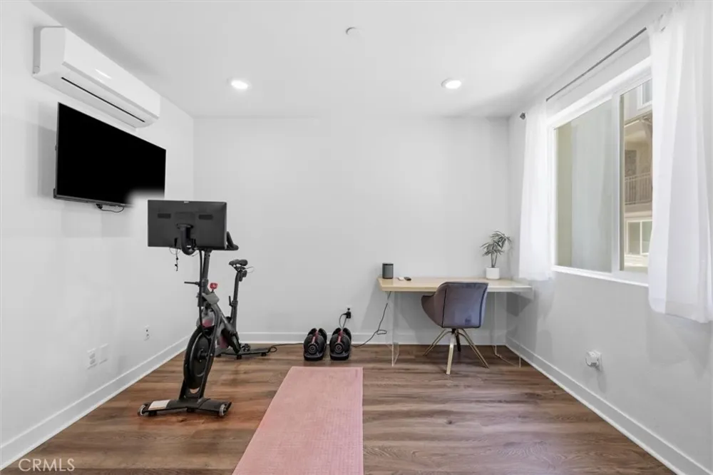 7655 Calvin Lane Gardena, CA 90248