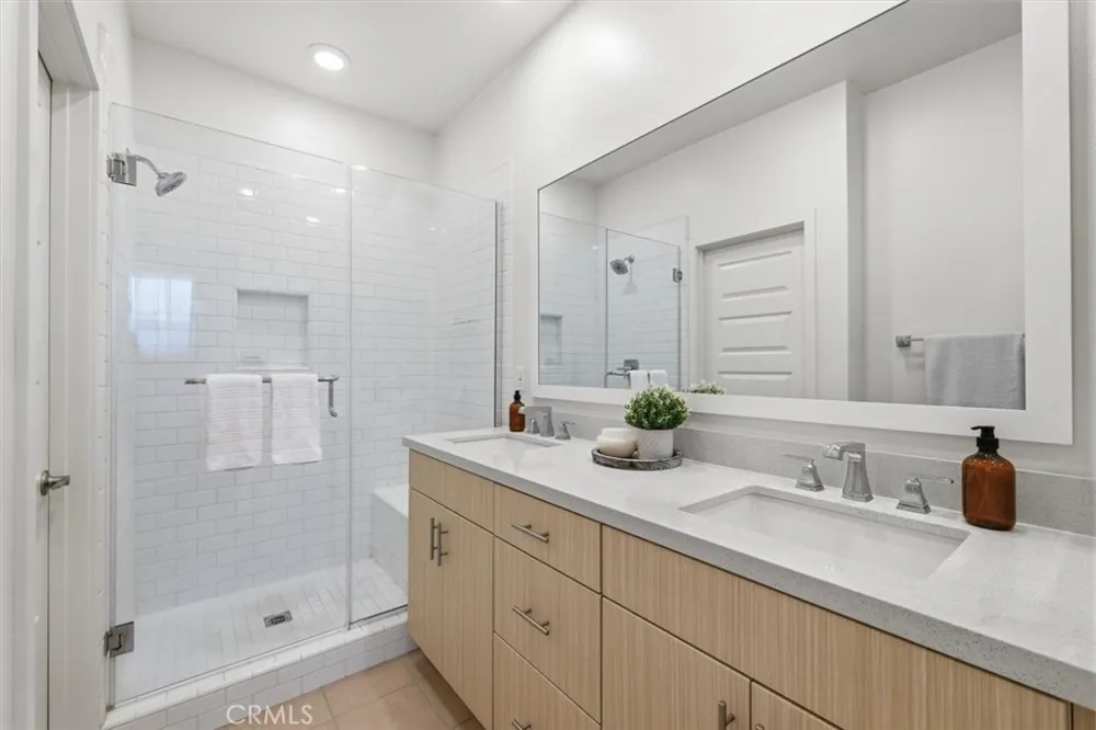 7655 Calvin Lane Gardena, CA 90248