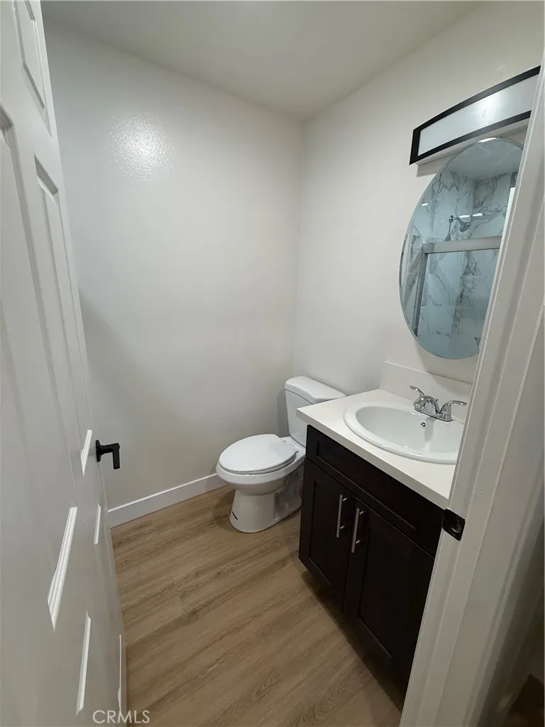 1207 Columbus Avenue #102 Glendale, CA 91202