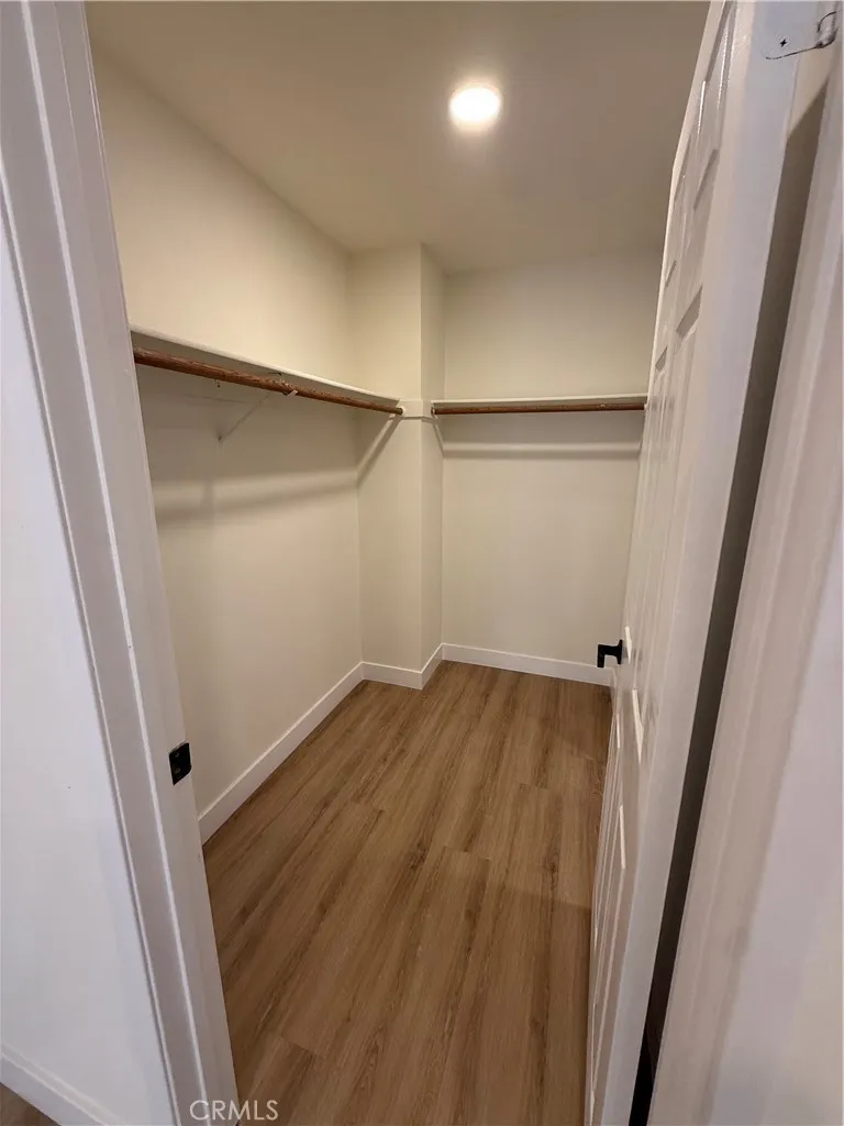 1207 Columbus Avenue #102 Glendale, CA 91202