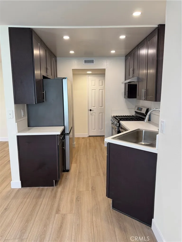 1207 Columbus Avenue #102 Glendale, CA 91202