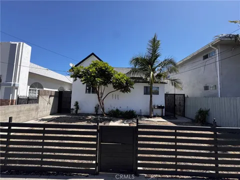 563 W 12th Street