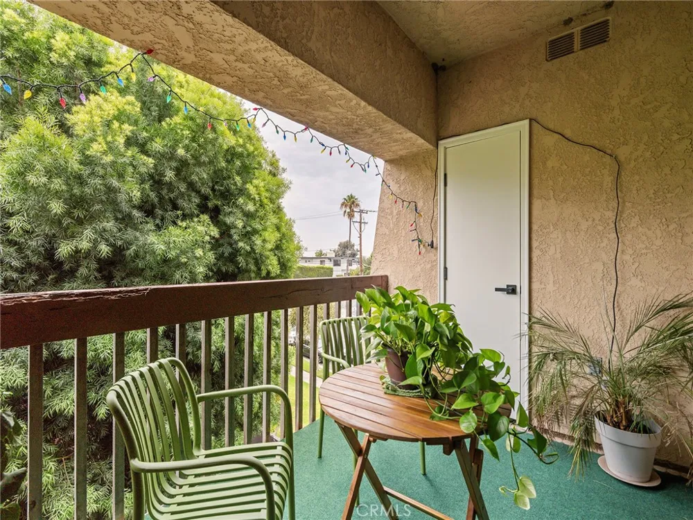 2001 E 21st St #327 Signal Hill, CA 90755