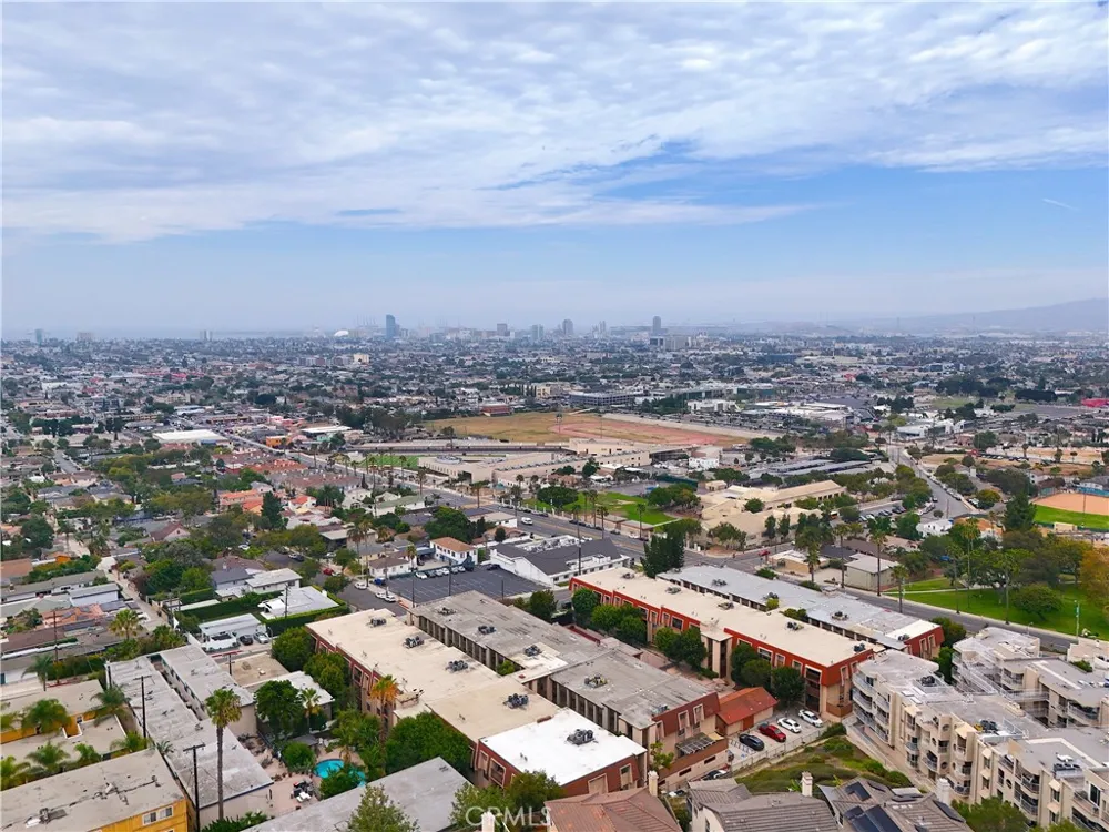 2001 E 21st St #327 Signal Hill, CA 90755