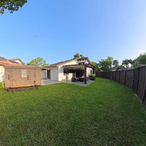 1490 Flamingo Ct