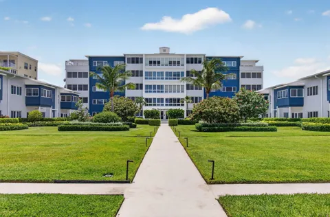 120 OCEAN BOULEVARD #203