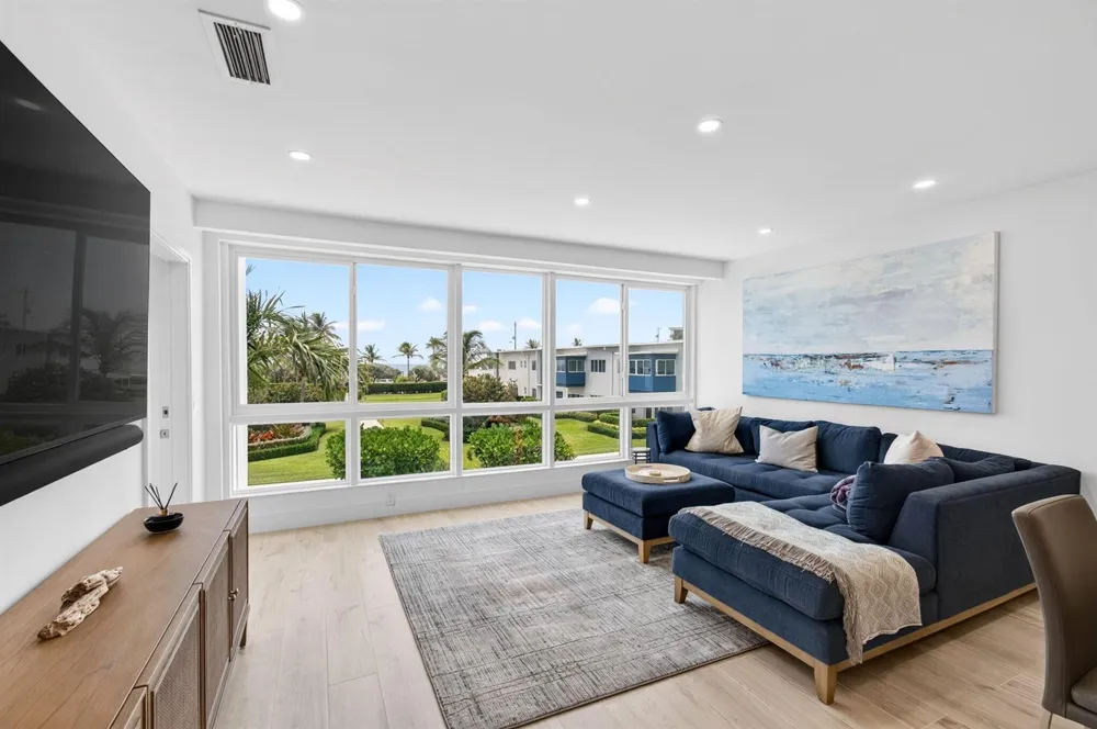 120 OCEAN BOULEVARD #203 Delray Beach, FL 33483