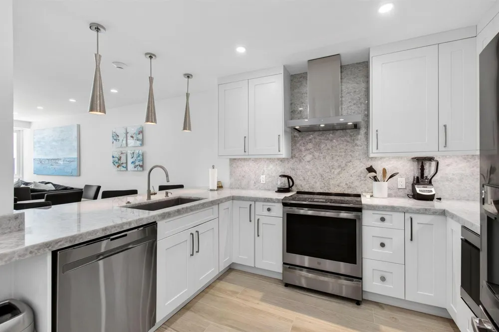 120 OCEAN BOULEVARD #203 Delray Beach, FL 33483
